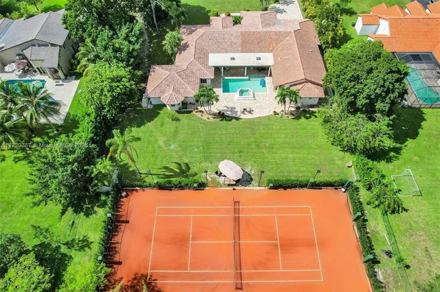 $14,500 | 22180 Woodset Lane, Boca Raton, FL 33428