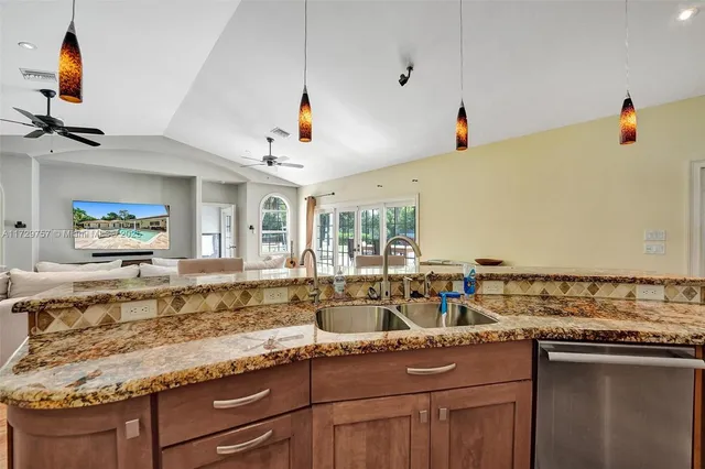 $14,500 | 22180 Woodset Lane, Boca Raton, FL 33428