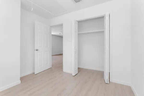 $1,500 | 16016 Green Manor Drive, Unit C, Humble, TX 77396