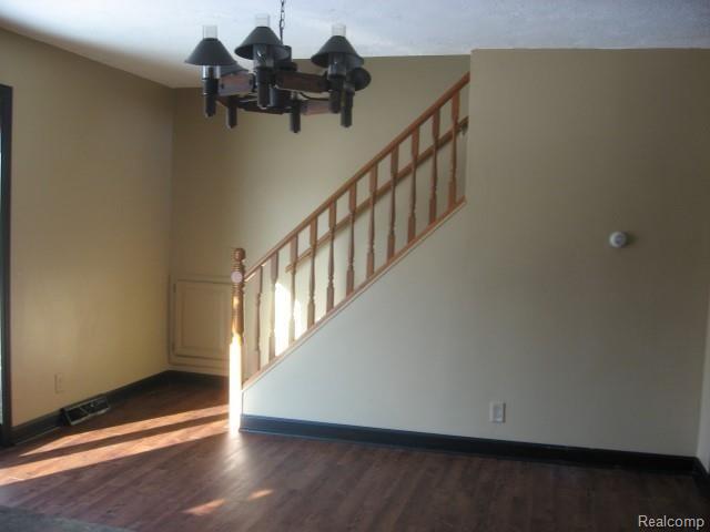 7912 Duck Pond Road Millington, MI 48746 - Photo 4 of 36 dining area.jpg