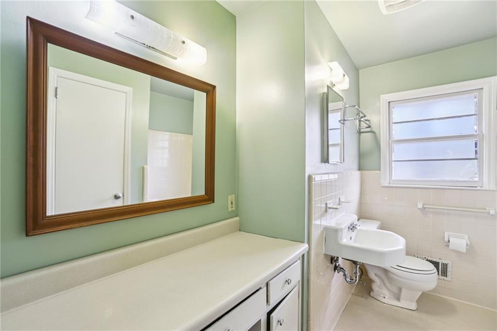 1601 Moncrief Circle Decatur, GA 30033 - Photo 15 of 23