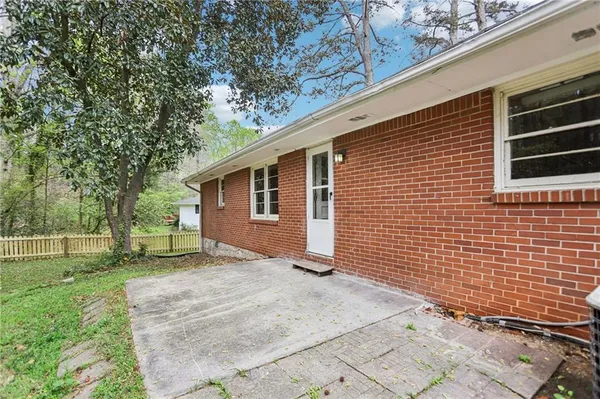 $324,500 | 1601 Moncrief Circle, Decatur, GA 30033