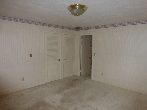 8 Emerson Street Springfield, MA 01118 - Photo 14 of 26