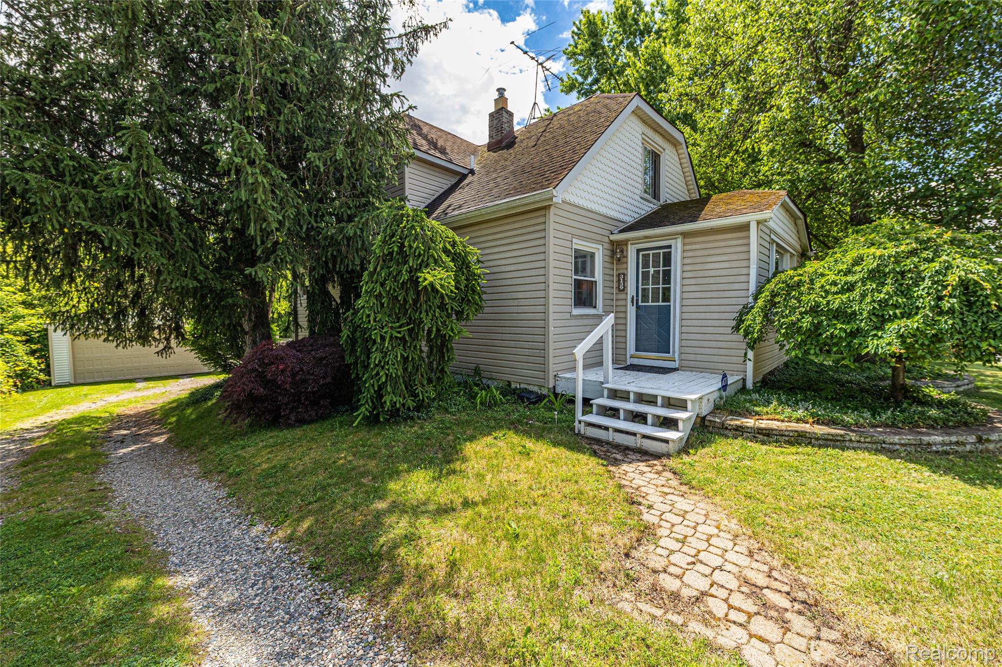 3139 Willet Avenue Rochester, MI 48309 - Photo 2 of 37 Front Door