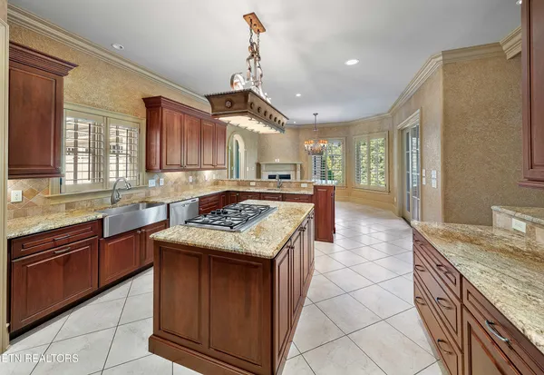 $2,450,000 | 815 Gettysvue Drive, Knoxville, TN 37922