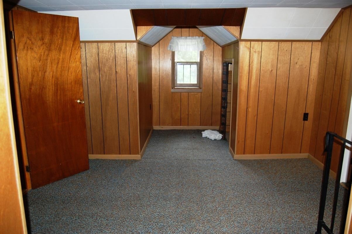 836 Teaberry Road Ronceverte, WV 24970 - Photo 8 of 12 Gallery Image 8