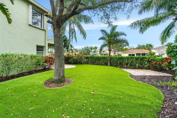 $7,000 | 257 North Spoonbill Lane, Jupiter, FL 33458
