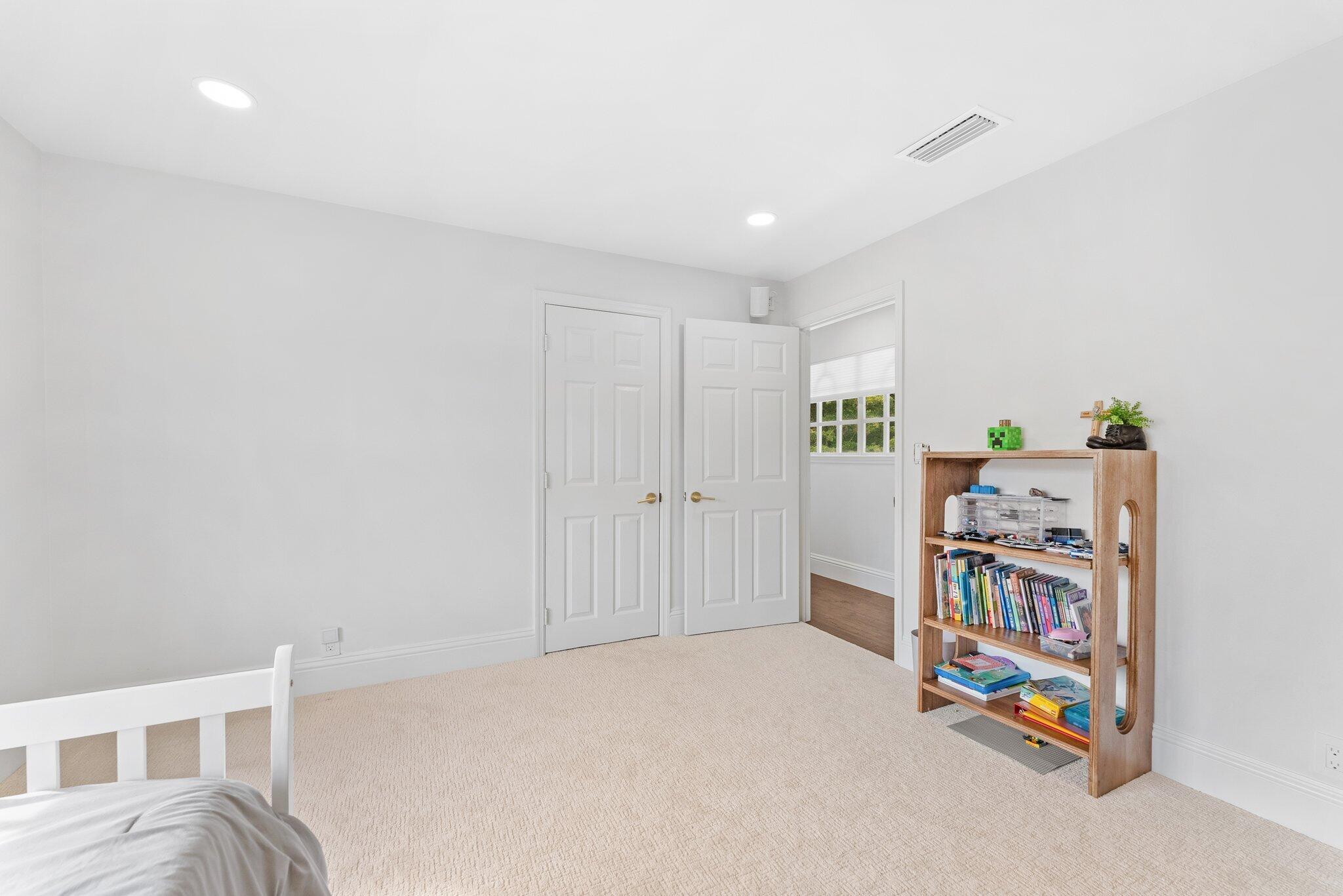 1100 Southwest 21st Avenue Boca Raton, FL 33486 - Photo 20 of 66 35
