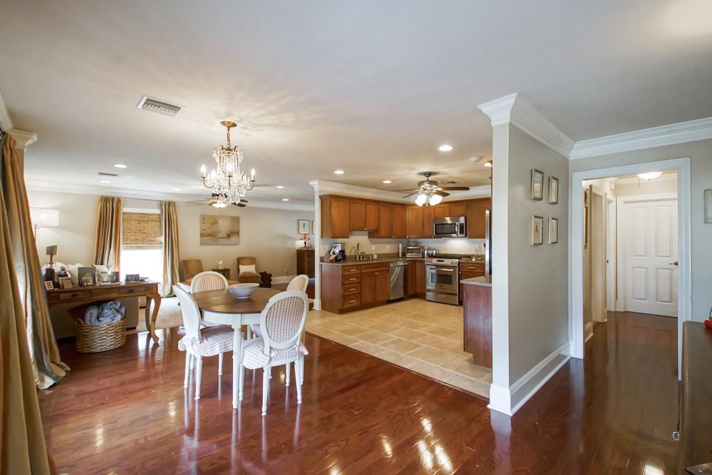 9512 Arbor Lane River Ridge, LA 70123 - Photo 3 of 23