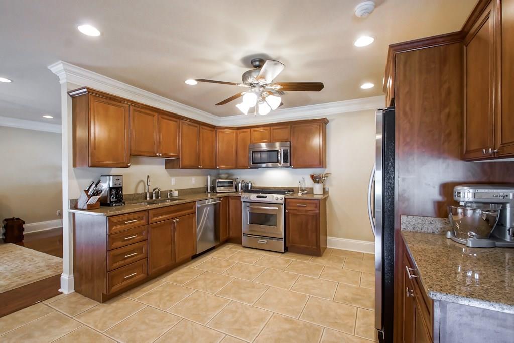 9512 Arbor Lane River Ridge, LA 70123 - Photo 7 of 23