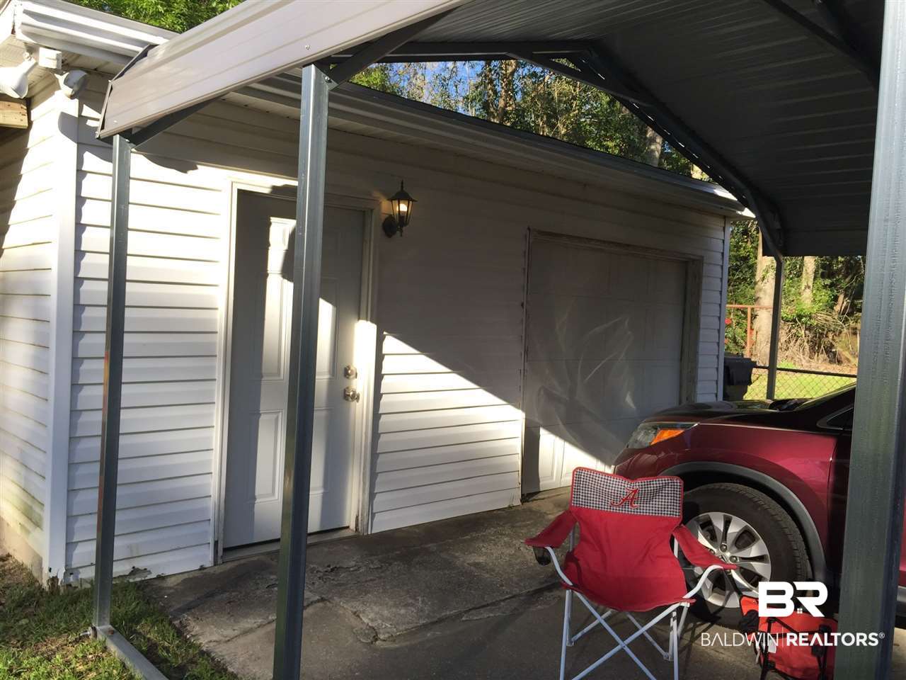 210 Alpine Street Mobile, AL 36611 - Photo 2 of 25