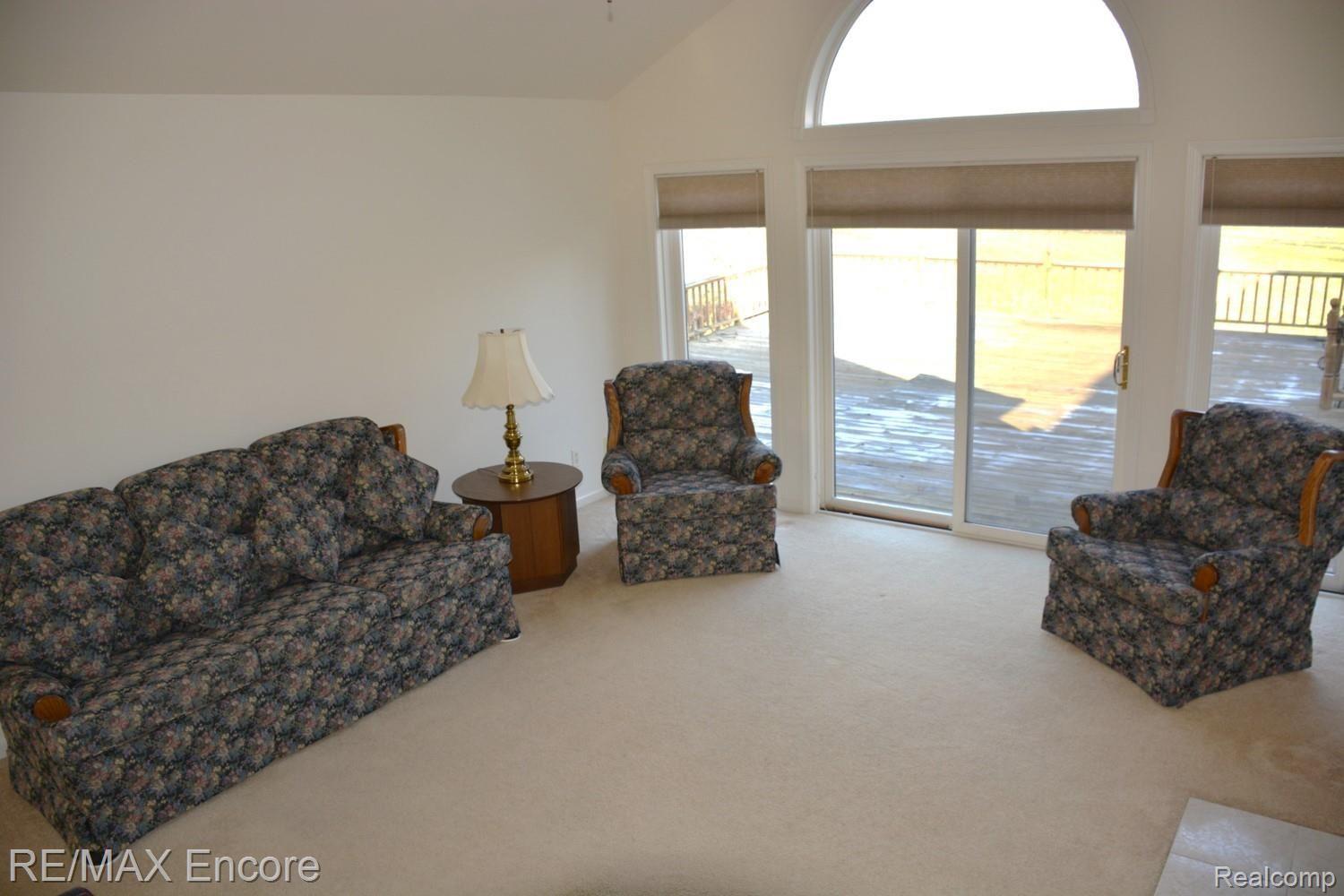 8017 Perry Road Grand Blanc, MI 48439 - Photo 6 of 36 LivingRoom.jpg