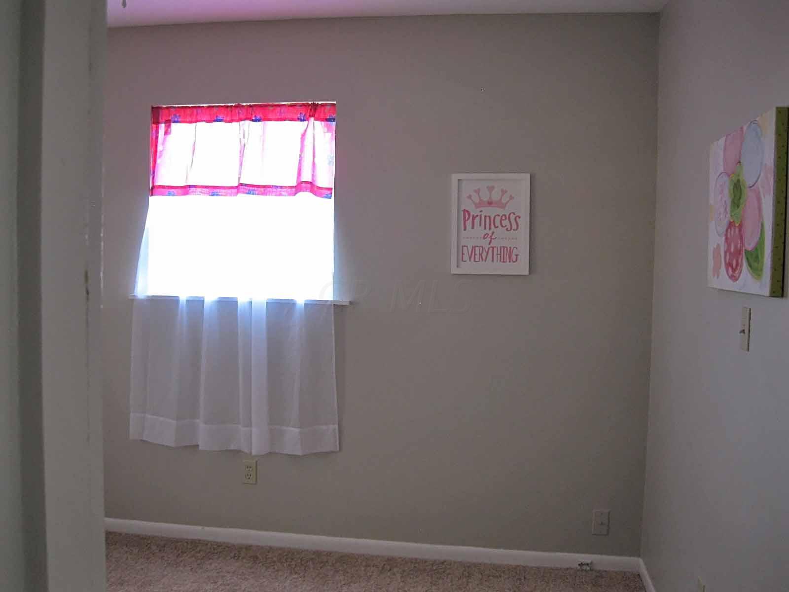 3205 Dunloe Road Columbus, OH 43232 - Photo 11 of 35 Gallery Image 11