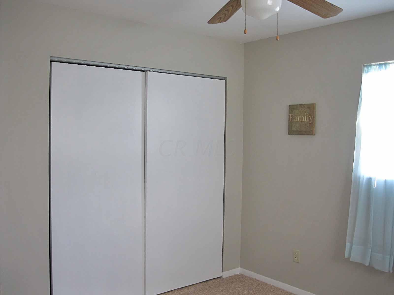 3205 Dunloe Road Columbus, OH 43232 - Photo 16 of 35 Gallery Image 16