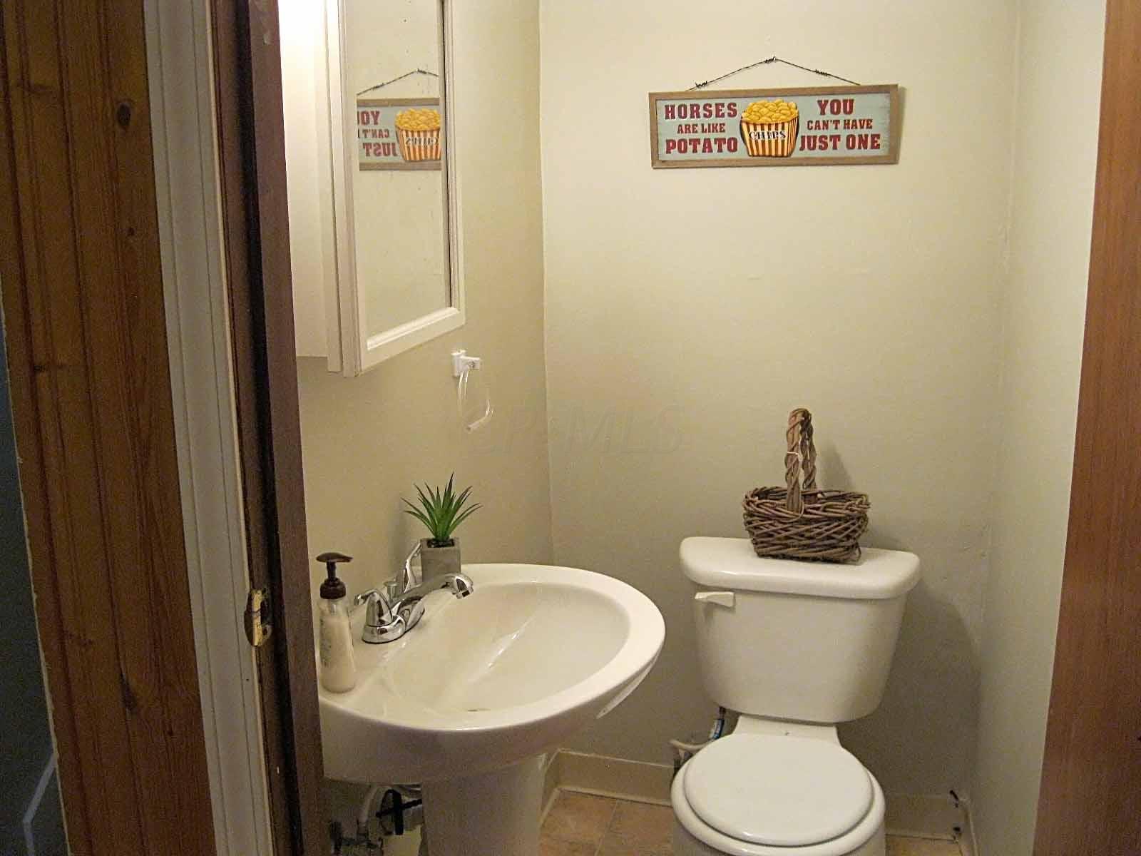 3205 Dunloe Road Columbus, OH 43232 - Photo 28 of 35 Gallery Image 28