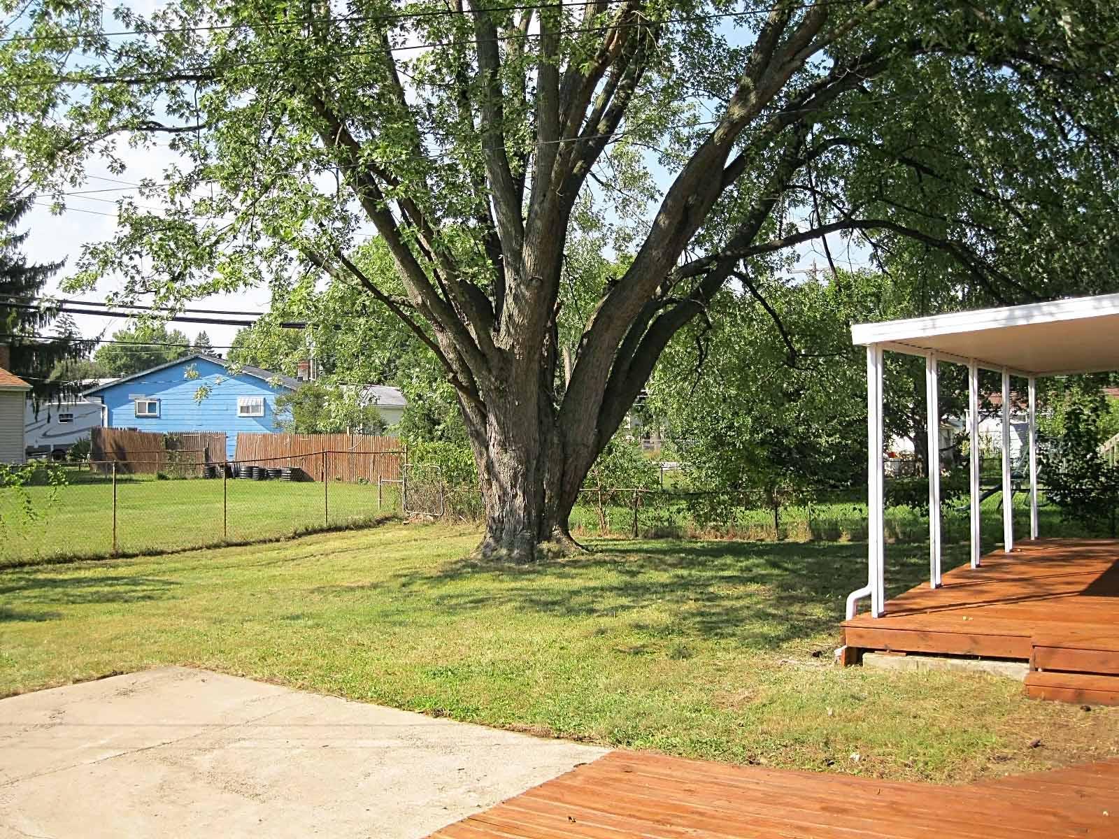 3205 Dunloe Road Columbus, OH 43232 - Photo 31 of 35 Gallery Image 31