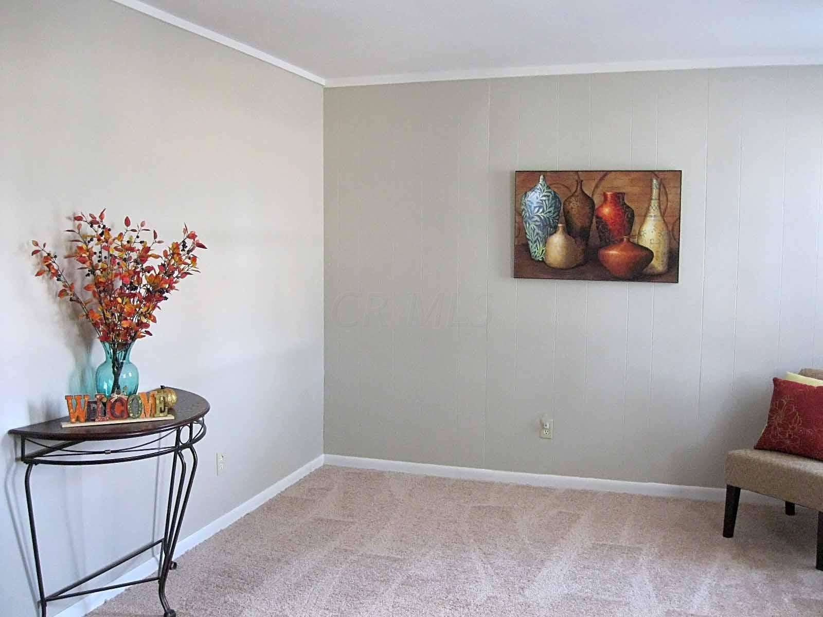 3205 Dunloe Road Columbus, OH 43232 - Photo 9 of 35 Gallery Image 9