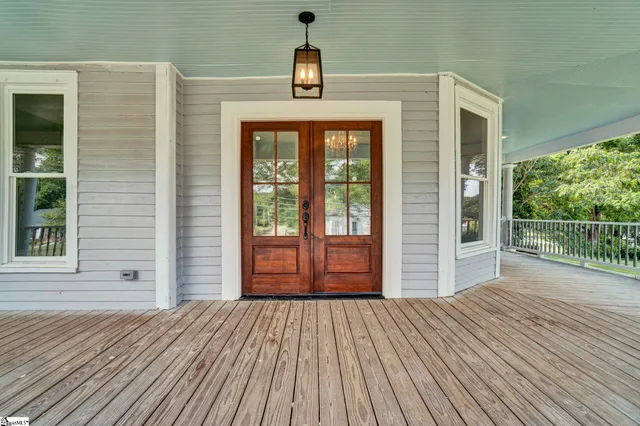 $594,900 | 522 South Harper Street, Laurens, SC 29360