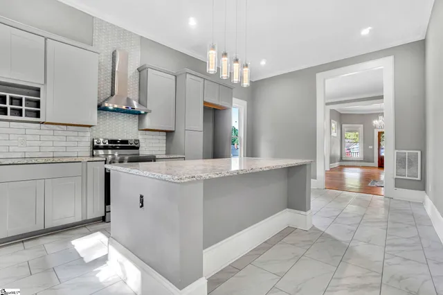 $594,900 | 522 South Harper Street, Laurens, SC 29360