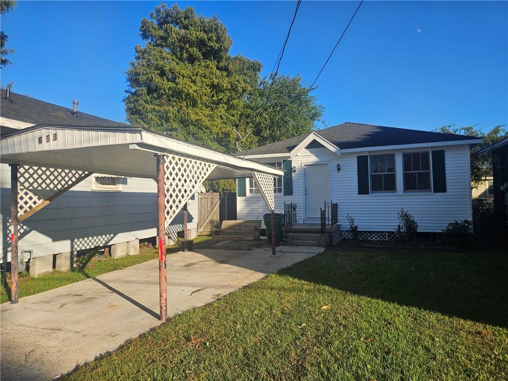 653 Avenue East Westwego, LA 70094 - Photo 1 of 6