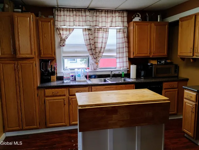 $279,000 | 11 2nd Street, Cohoes, NY 12047