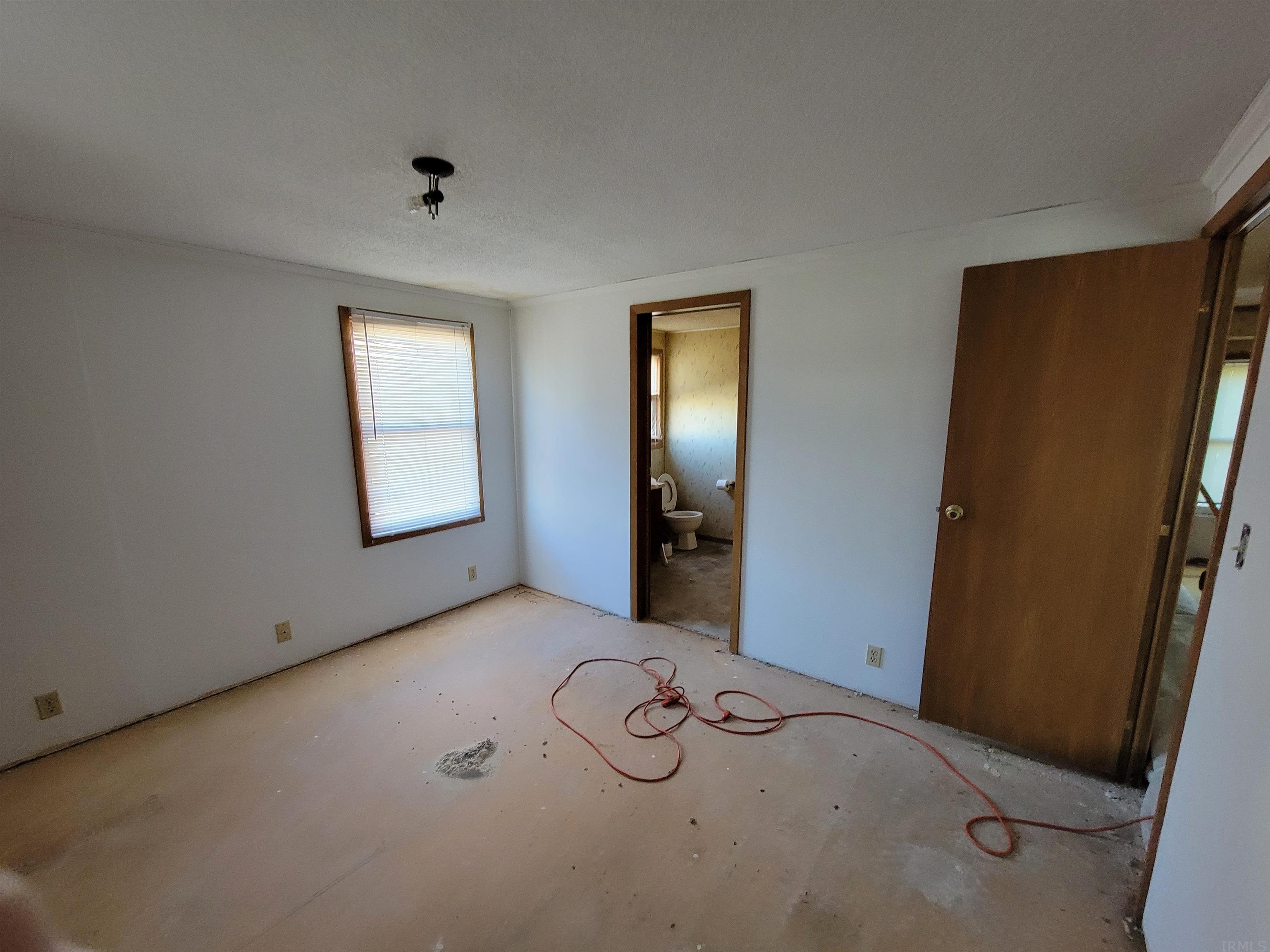 506 Defiance Street Howe, IN 46746 - Photo 5 of 9 Gallery Image 5