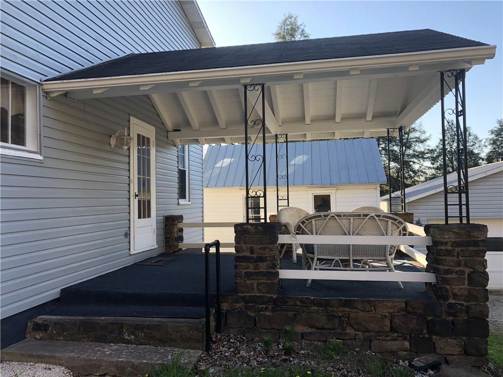413 Outcrop Road Smithfield, PA 15478 - Photo 2 of 22