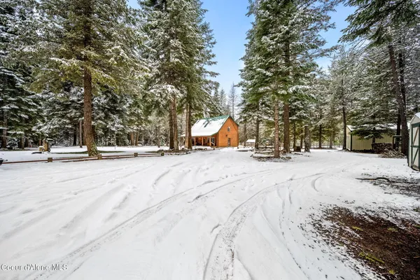 $795,000 | 25165 North Vista View Court, Rathdrum, ID 83858