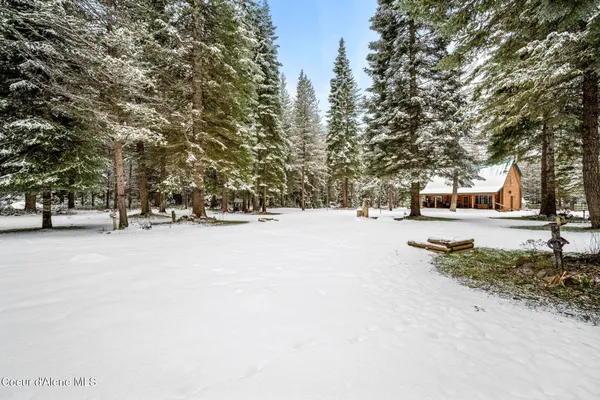 $795,000 | 25165 North Vista View Court, Rathdrum, ID 83858
