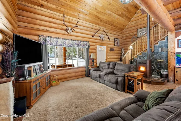 $795,000 | 25165 North Vista View Court, Rathdrum, ID 83858