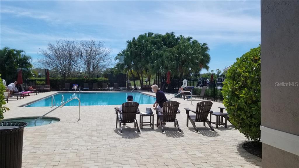 8951 Veranda Way, Unit 625 Sarasota, FL 34238 - Photo 29 of 34