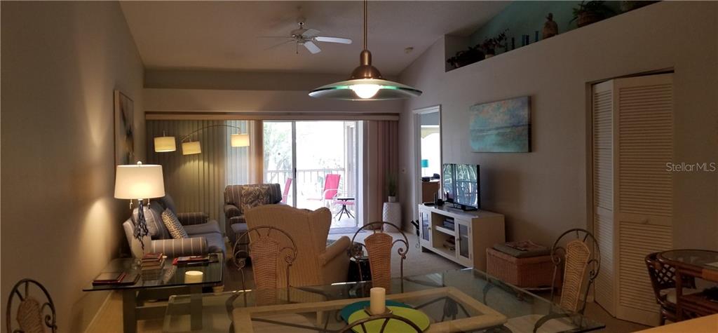 8951 Veranda Way, Unit 625 Sarasota, FL 34238 - Photo 8 of 34