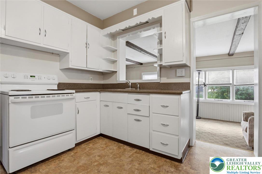 3232 Edinburgh Road Allentown, PA 18104 - Photo 16 of 25 Gallery Image 16