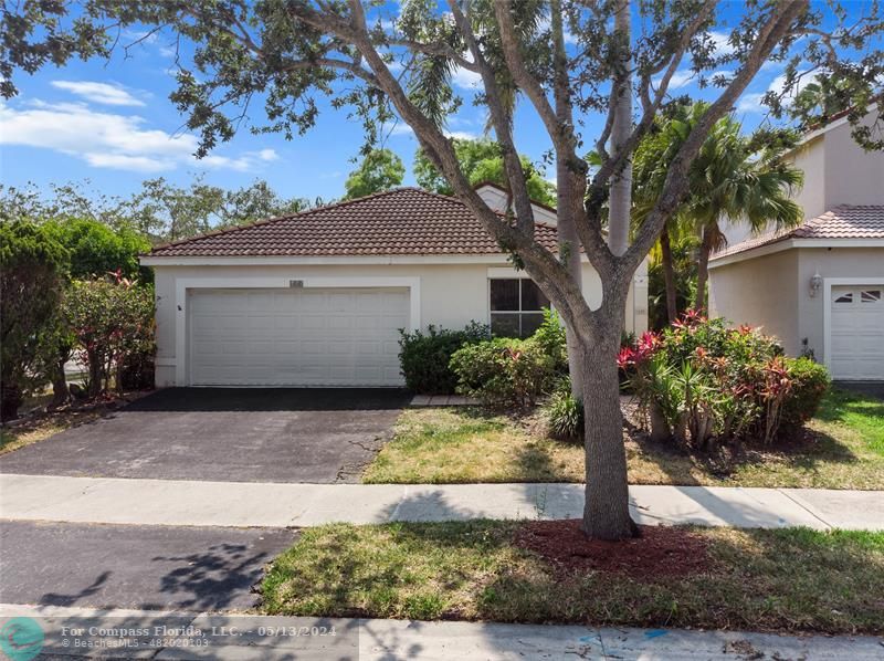 600 Stanton Drive Weston, FL 33326 - Photo 1 of 5 a front view of house with yard