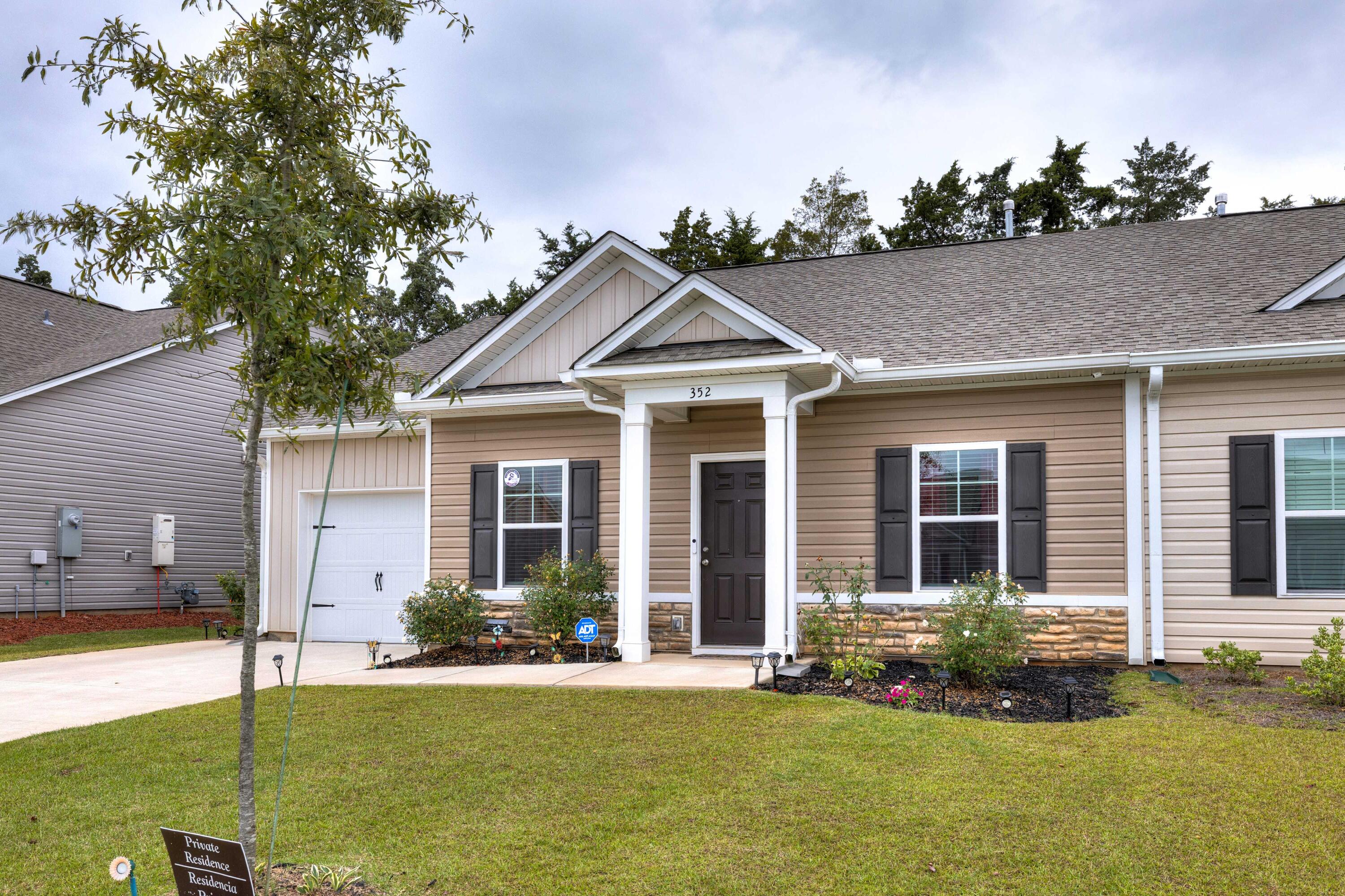 352 Conifer Street Sumter, SC 29154 - Photo 2 of 28 Gallery Image 2