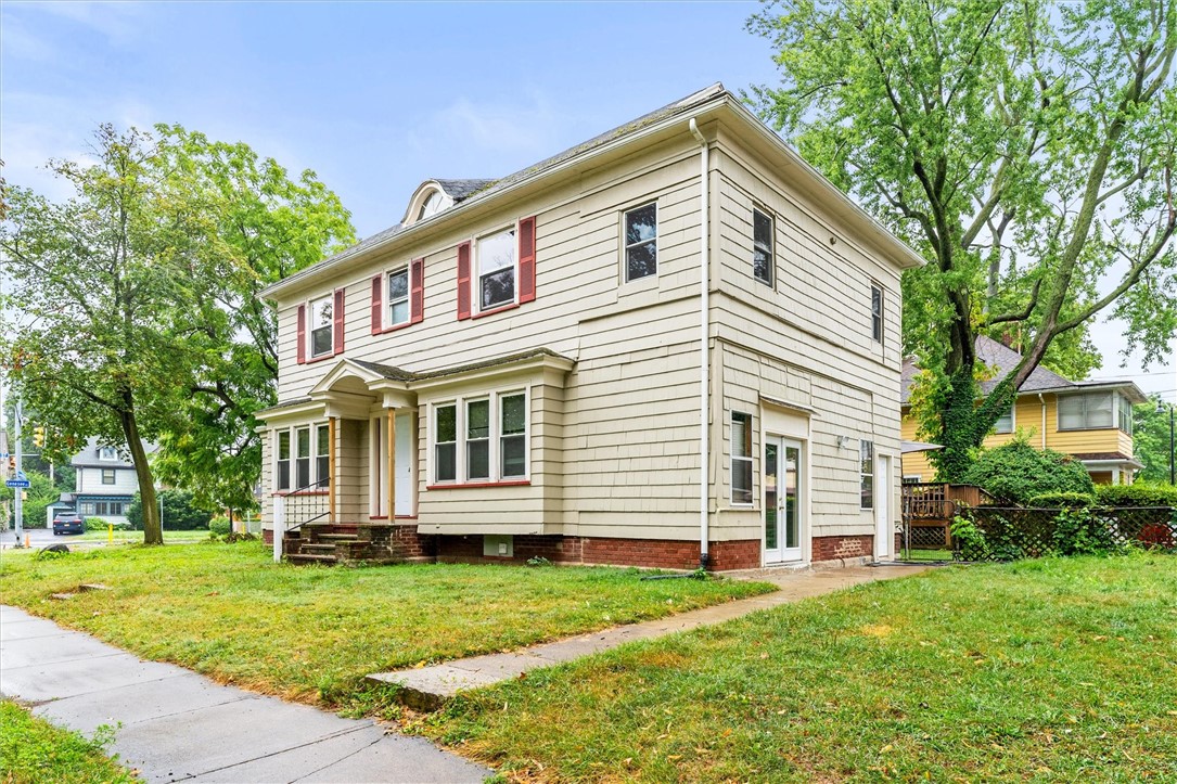 19 Genesee Park Boulevard Rochester, NY 14611 - Photo 2 of 50