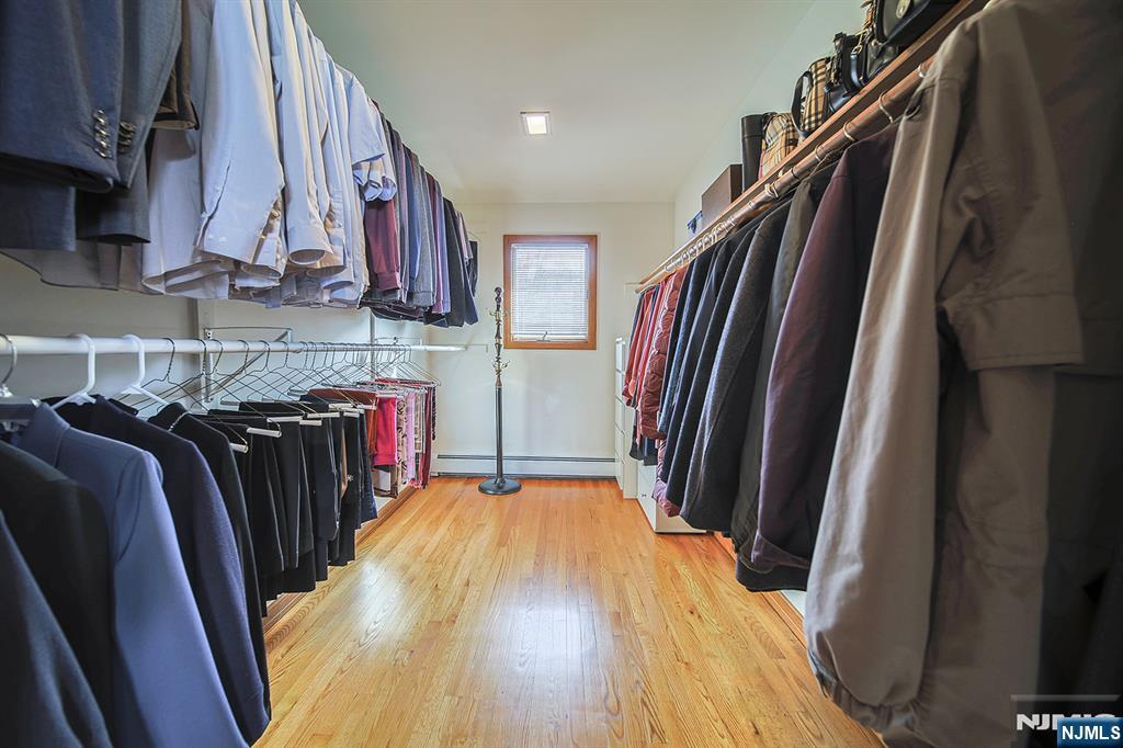 19 Dave Espie Way Wayne, NJ 07470 - Photo 29 of 49