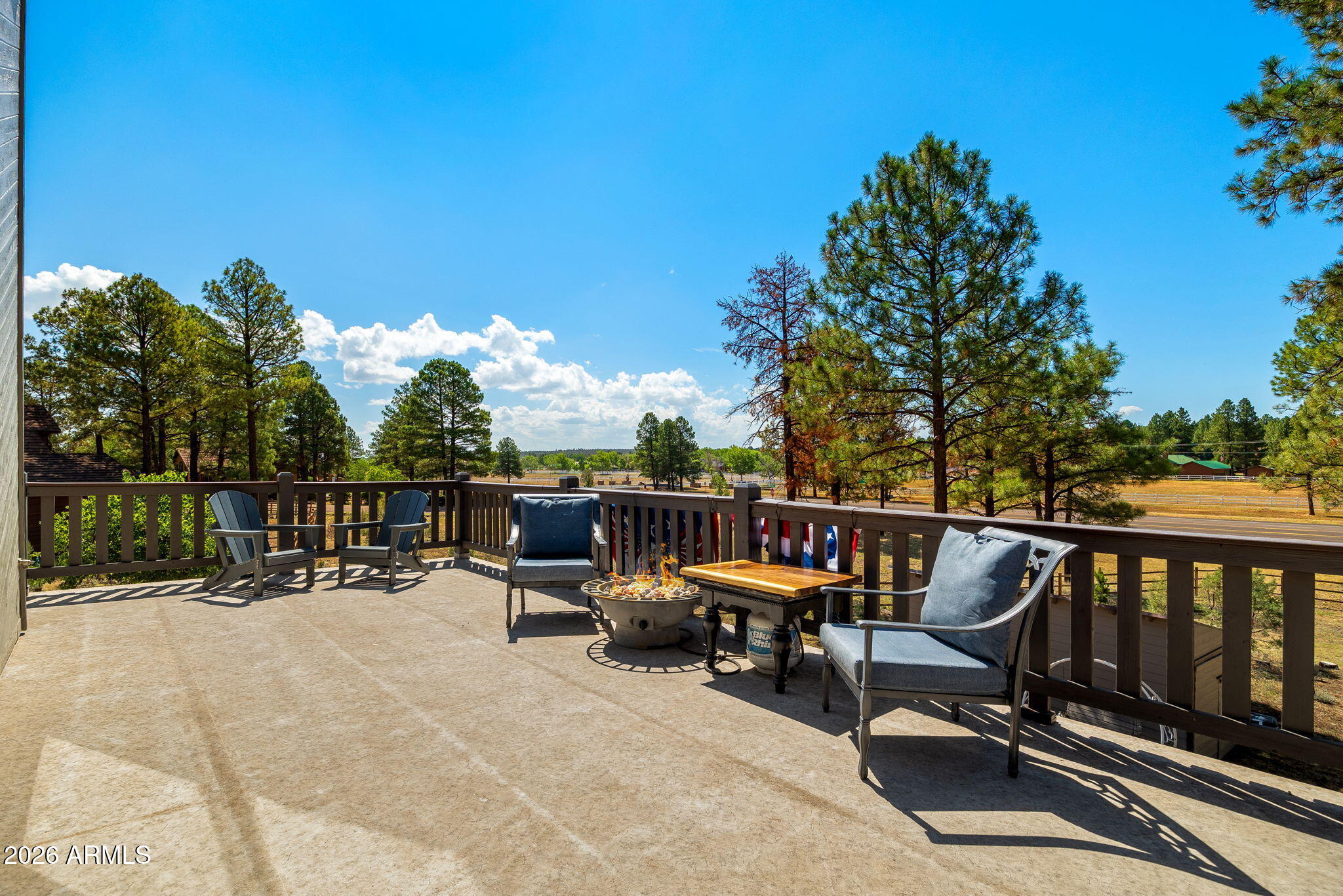 2266 Spitfire Circle Overgaard, AZ 85933 - Photo 27 of 49 2266 Spitfire