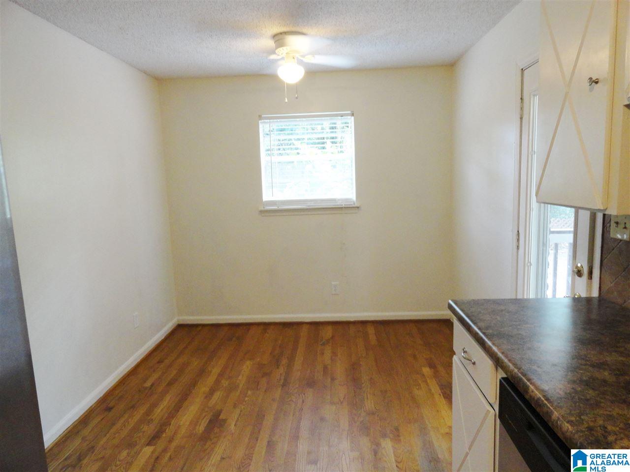 940 Longview Circle Adamsville, AL 35005 - Photo 6 of 27