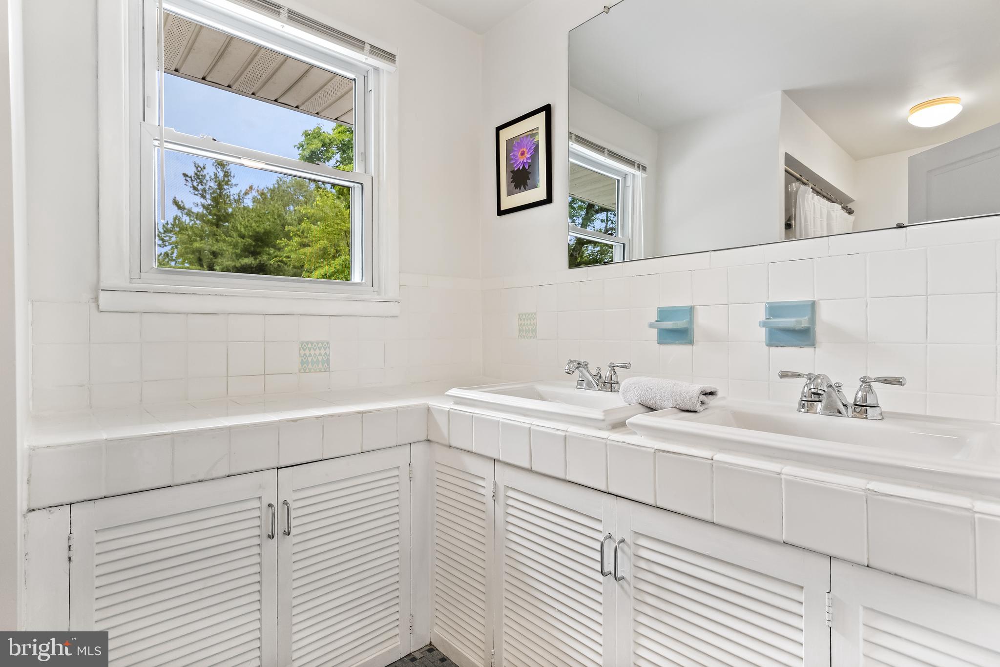 2201 Conrow Road Cinnaminson, NJ 08077 - Photo 27 of 32 Gallery Image 27