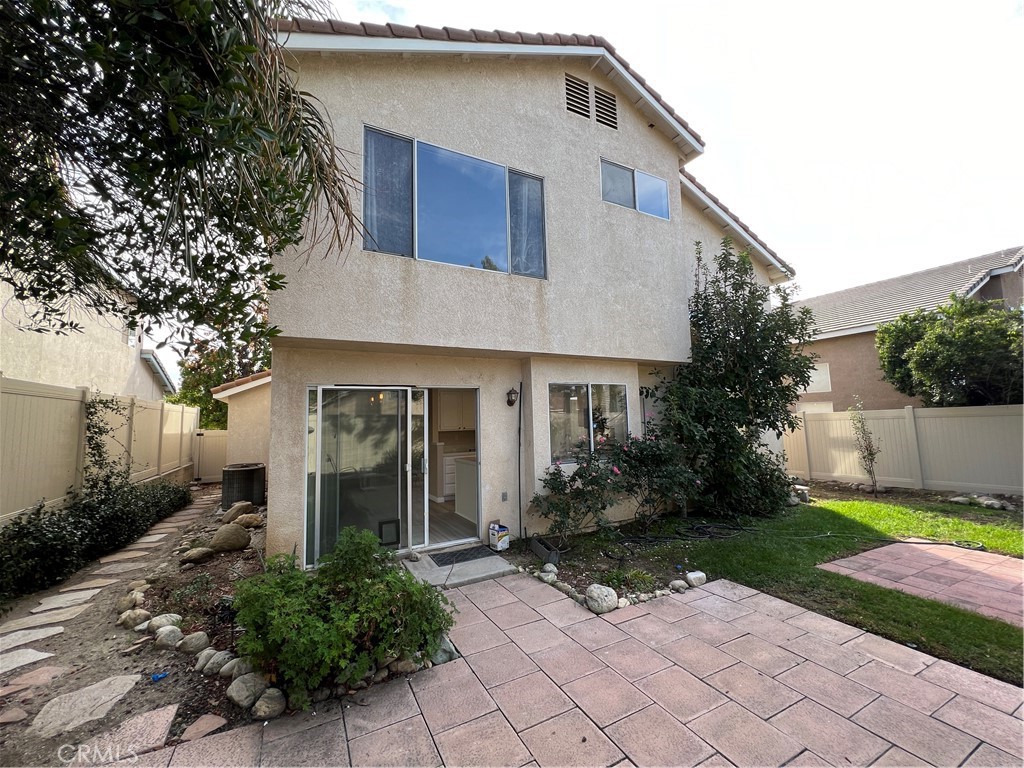 31264 Nice Avenue Mentone, CA 92359 - Photo 28 of 28 a front view of house with yard and green space