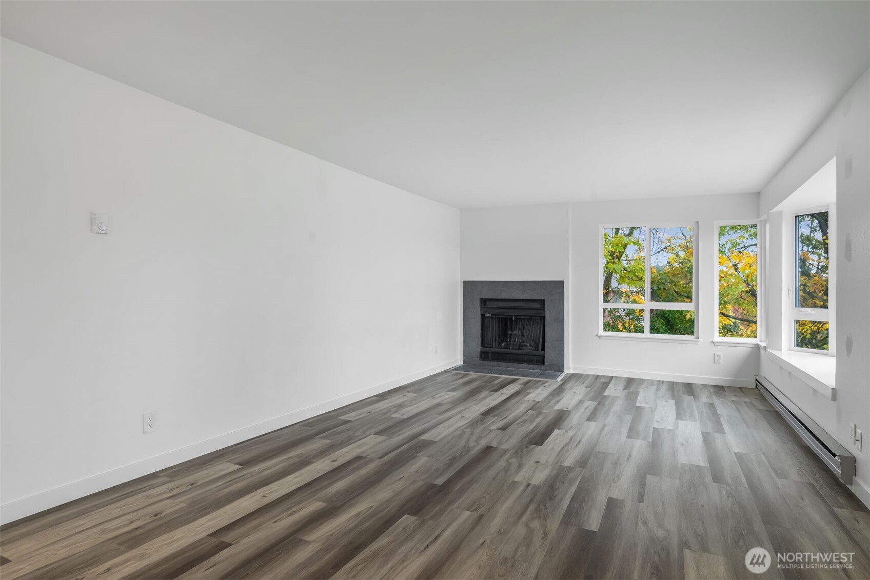 2419 East Madison Street, Unit 2461 Seattle, WA 98112 - Photo 2 of 21