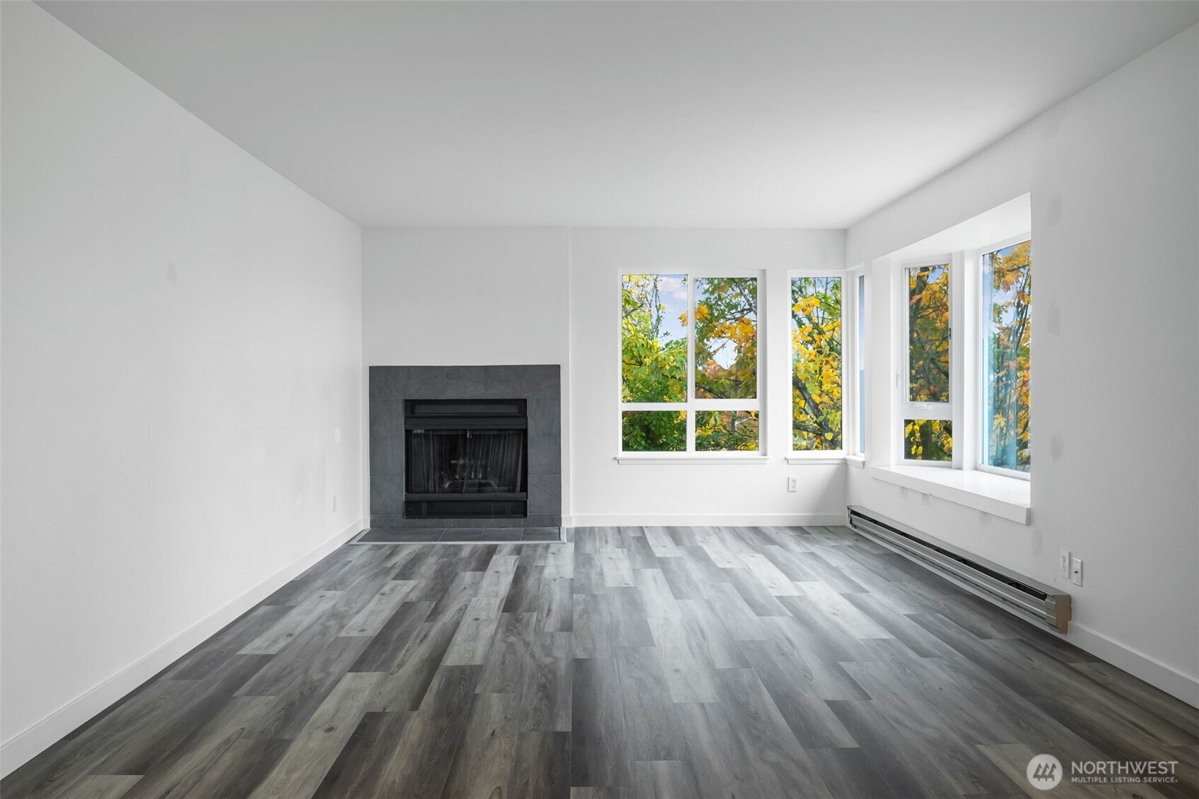 2419 East Madison Street, Unit 2461 Seattle, WA 98112 - Photo 3 of 21