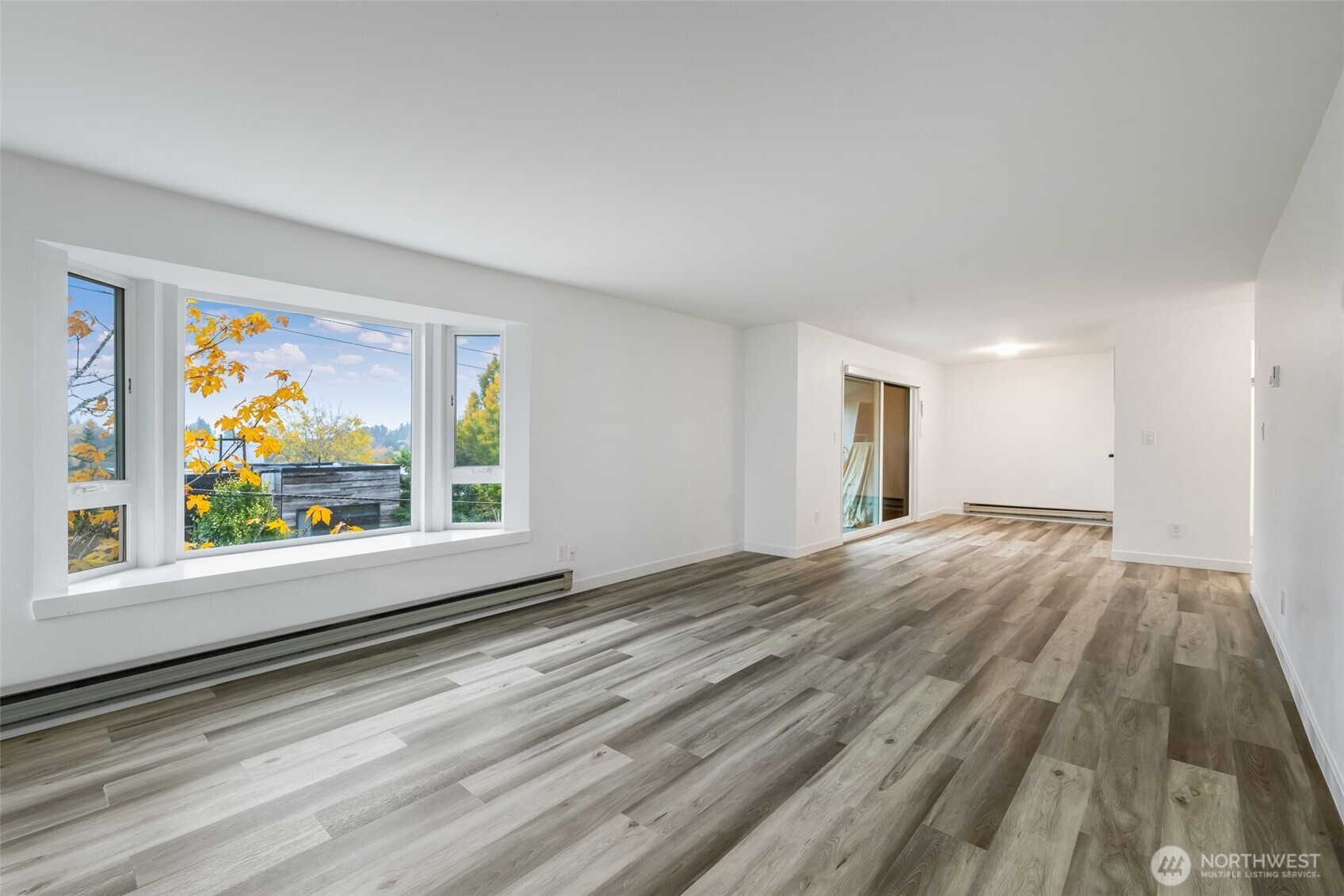 2419 East Madison Street, Unit 2461 Seattle, WA 98112 - Photo 4 of 21