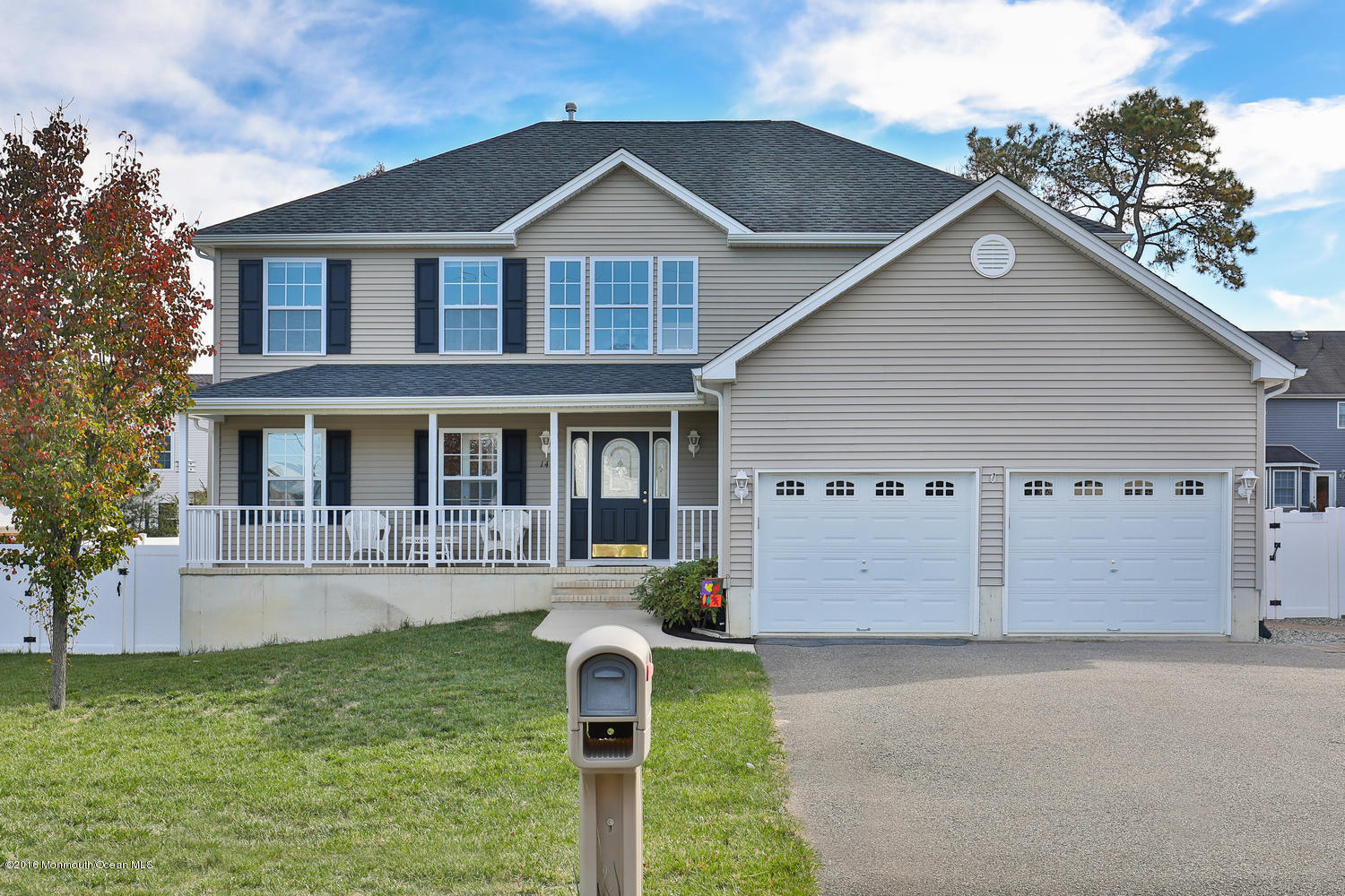 141 Squall Road Manahawkin, NJ 08050 - Photo 1 of 35 141 Squall Rd Stafford-large-001-5-4M3A3
