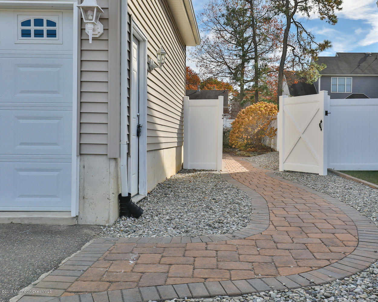 141 Squall Road Manahawkin, NJ 08050 - Photo 29 of 35 141 Squall Rd Stafford-large-030-2-4M3A3