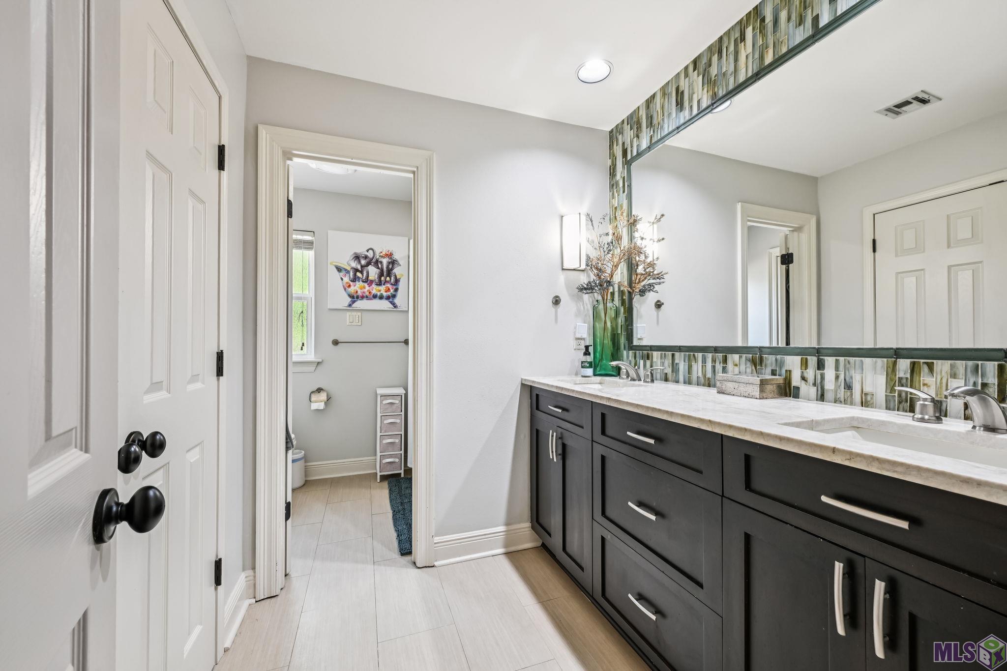 39 Stonebridge Court Mandeville, LA 70448 - Photo 19 of 28