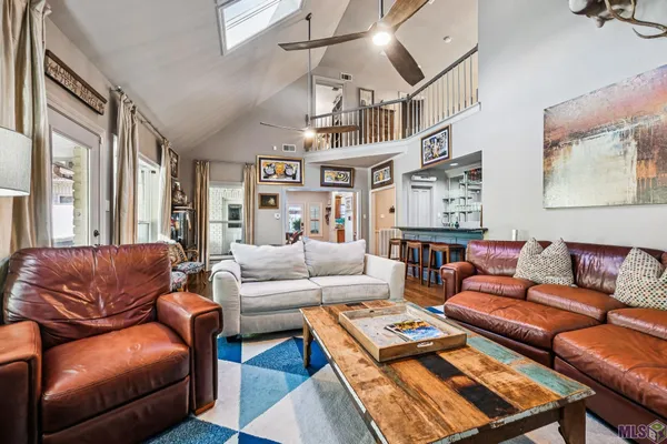 $590,000 | 39 Stonebridge Court, Mandeville, LA 70448
