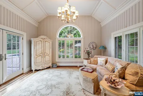 $3,388,000 | 68 Bramshill Drive, Mahwah, NJ 07430