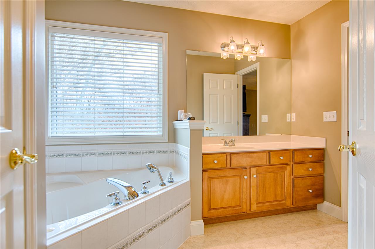877 South Center Road Boonville, IN 47601 - Photo 15 of 35 Gallery Image 15